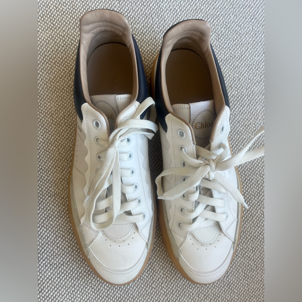 Chloé sneakers!